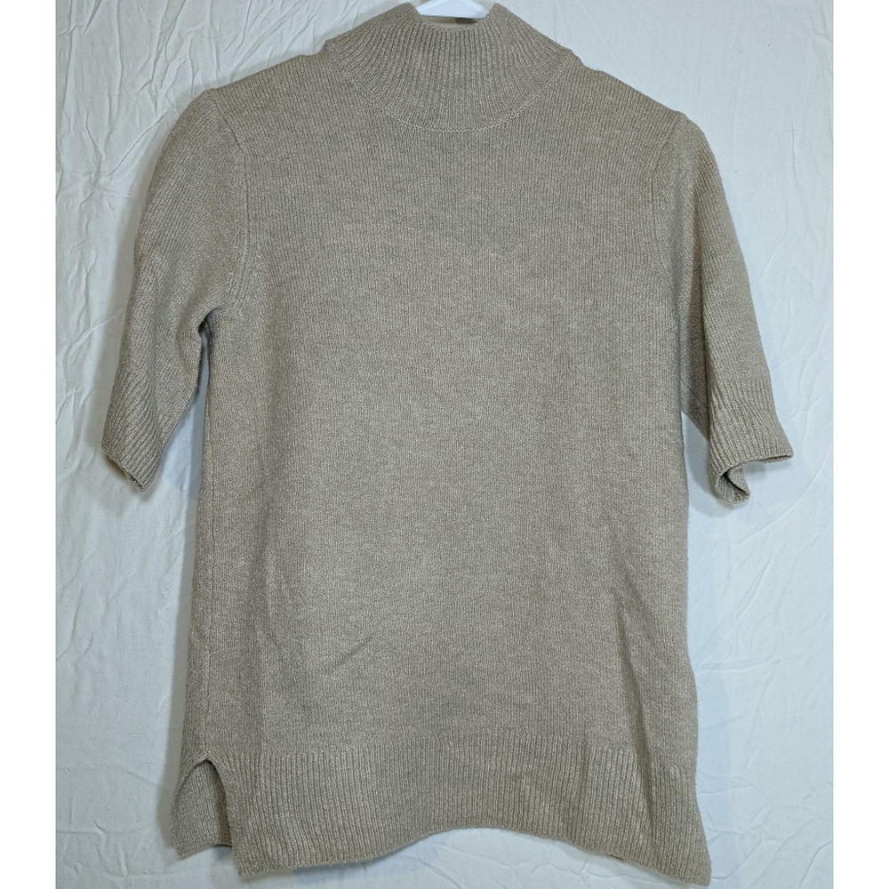 Wool blend mock neck ribbed edge sweater with small hip slits short / 1/2 sleeve